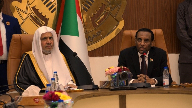 Prime Minister Discusse